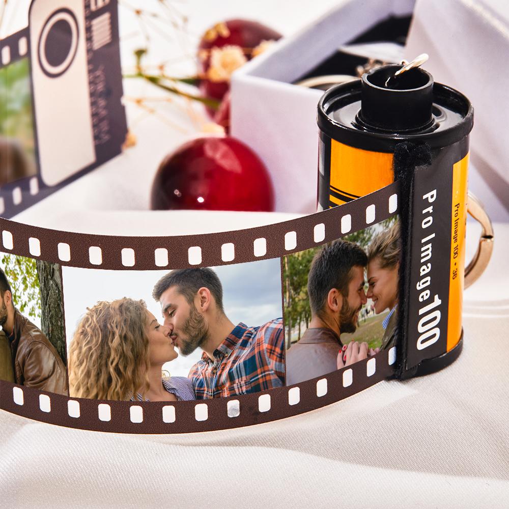 Personalized Keychains with Picture Colorful Custom Camera Film Roll  Keychain MultiPhoto Key Rings Photo Reel Album Vintage Retro Unique Custom  Gift Birthday Holiday for Lover Dad Mom Kids Friend : : Fashion